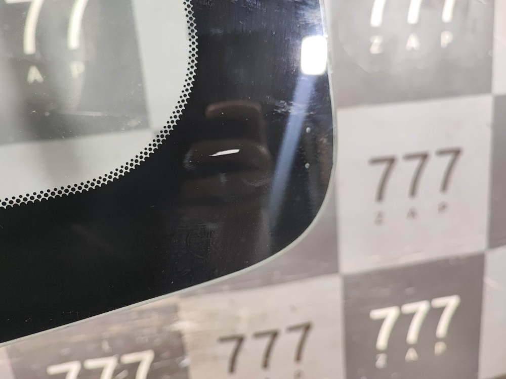 Стекло багажника глухое левое Tank 300 20-нв Б/У Оригинал 5403102XKM14A
