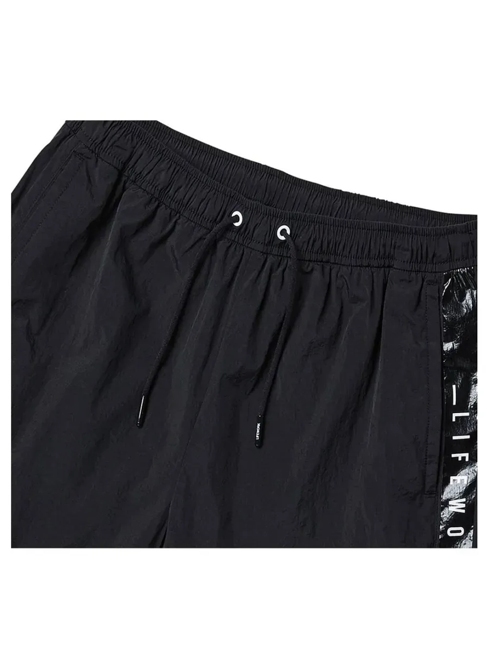 Шорты нейлоновые с завязками