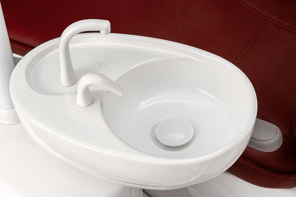 Стоматологическая установка M1 (верхняя подача)