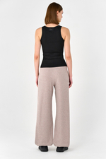 Майка с квадратным вырезом с чашками