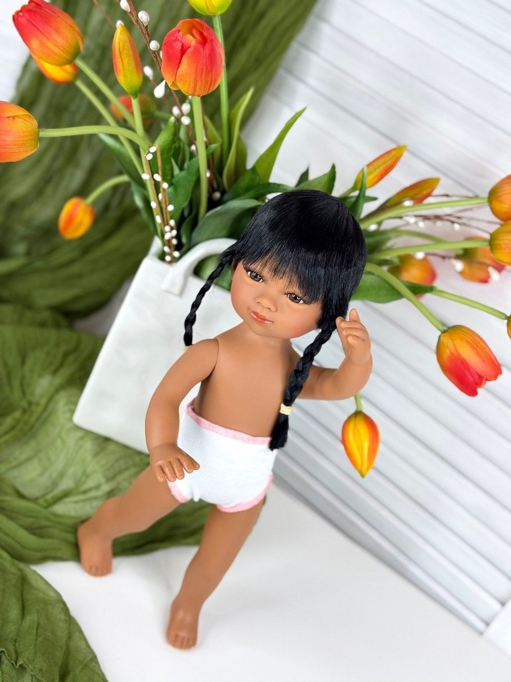 Кукла D'Nenes виниловая 34см Celia без одежды (022203W)