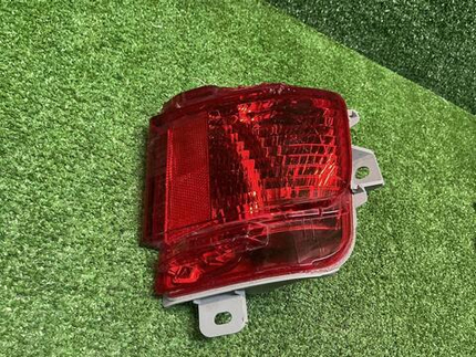 ПТФ правый Toyota Land Cruiser 200 (2015-2021)