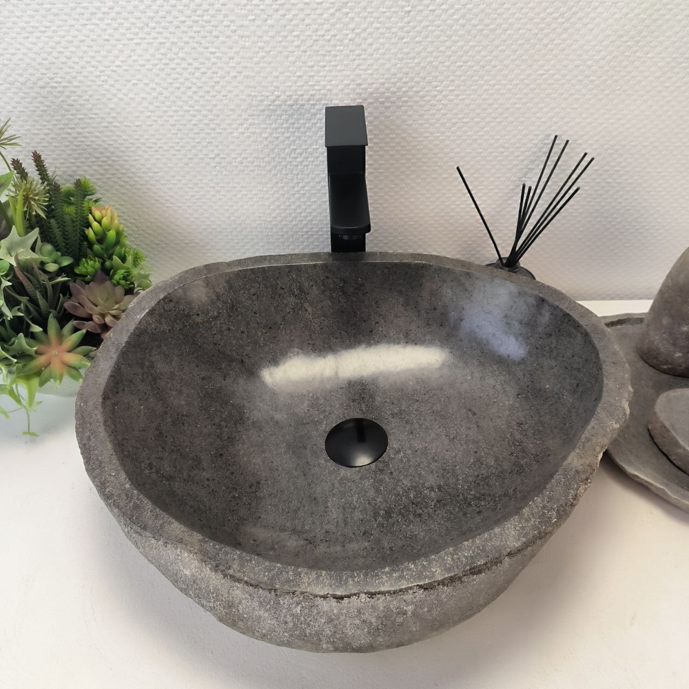 Раковина из речного камня RS-63386 (51*44*15) 0123