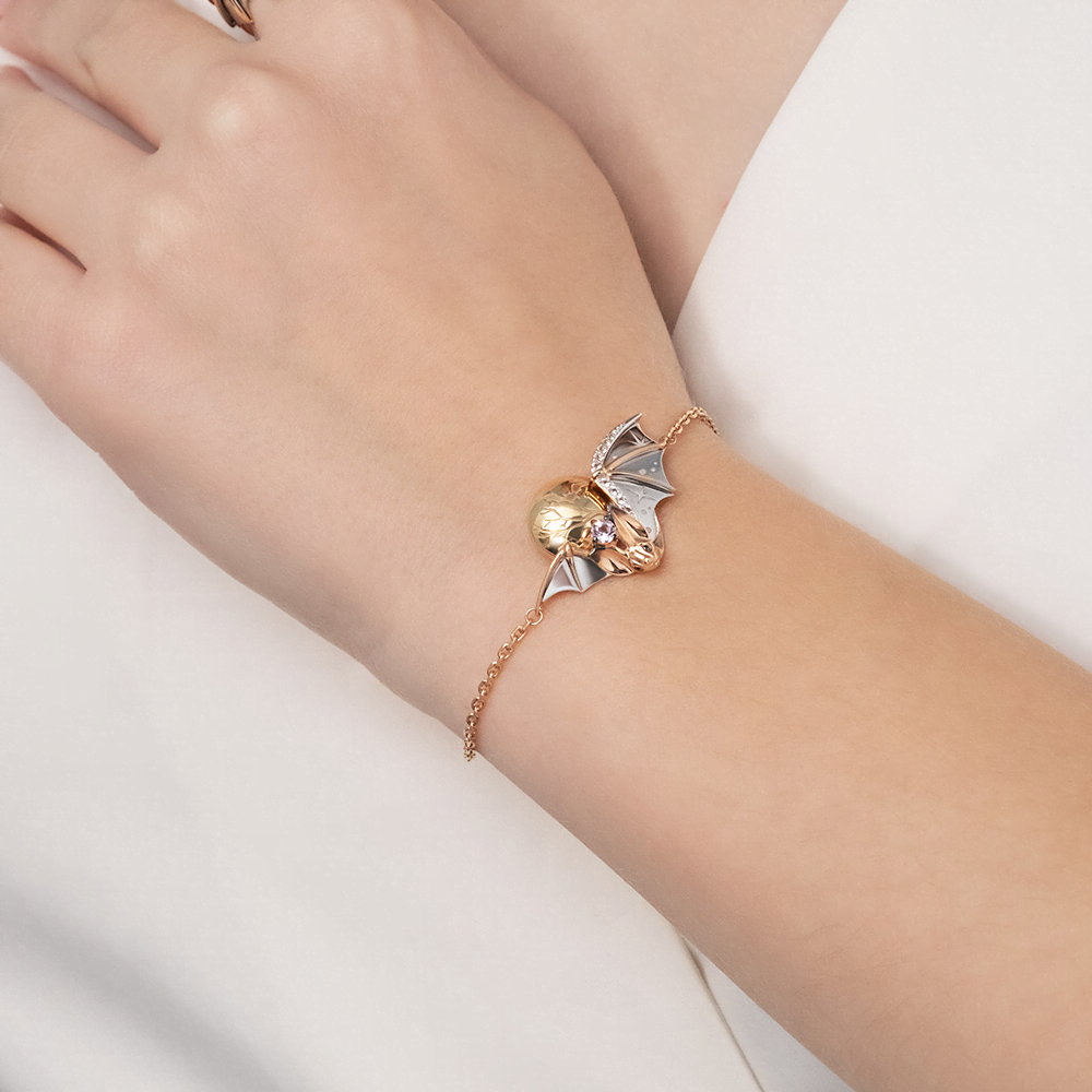 Браслет «Ночная магия» из комбинированного золота с аметистом и натуральными топазами white