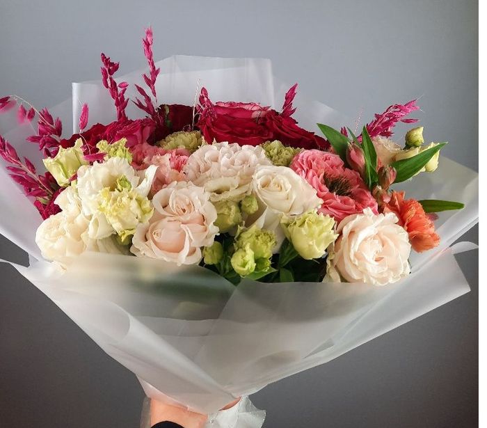 Букет "Яркий комплимент"