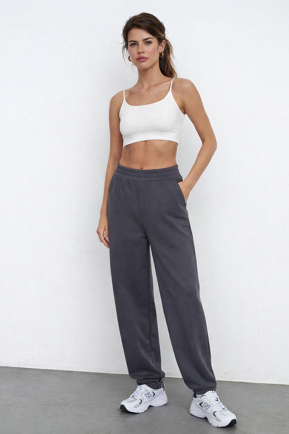 Джоггеры бананы без начеса из премиум футера цвета антрацит