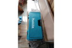 Угловая шлифмашина Makita GA9020SFK