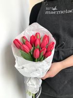 Букет из 15 красных тюльпанов