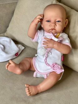 Кукла BERJUAN виниловая 45см Newborn (8105)