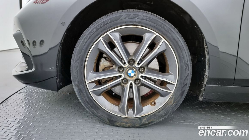 BMW 1 Series (F40) 118d Sports (08.2020)