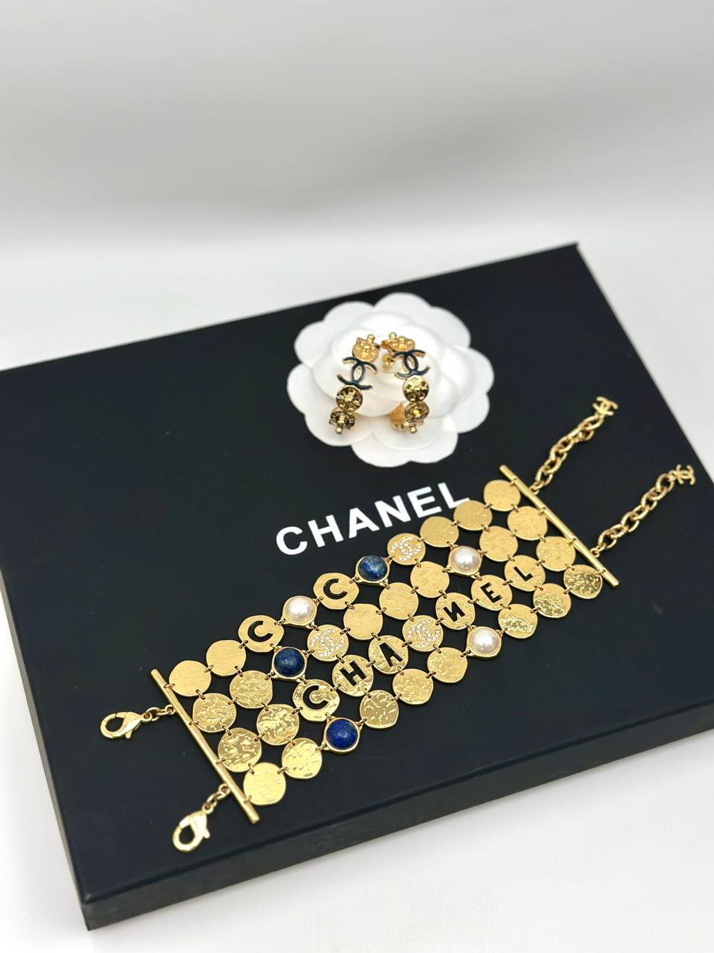 Серьги CHANEL