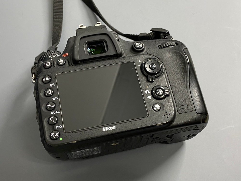 Nikon D610 16.600 кадров