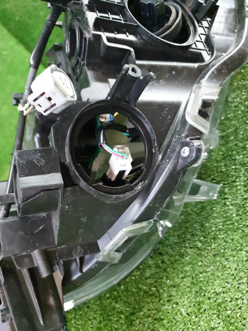 Фара левая Toyota RAV4 5 XA50 (2018-н.в.) LED