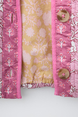 ZARA СТЕГАНАЯ КУРТКА С ЦВЕТОЧНЫМ УЗОРОМ В СТИЛЕ ПЭЧВОК, РАЗНОЦВЕТНЫЙ