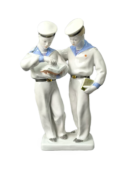 Фарфоровая статуэтка "Нахимовцы" (моряки) ЛФЗ