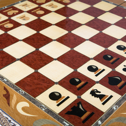 Шахматы резные ручной работы "С Гербом" большие slchess60