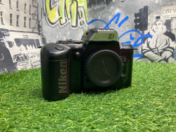 Nikon F-401S