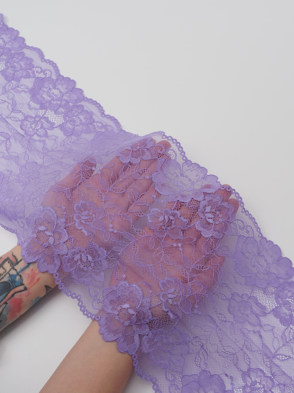 Эластичное кружево яркая лаванда (ярче резинок) ширина 20 см