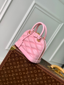 Louis Vuitton Alma BB