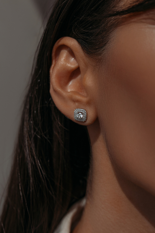 Серьги - пусеты с бриллианитом и фианитами