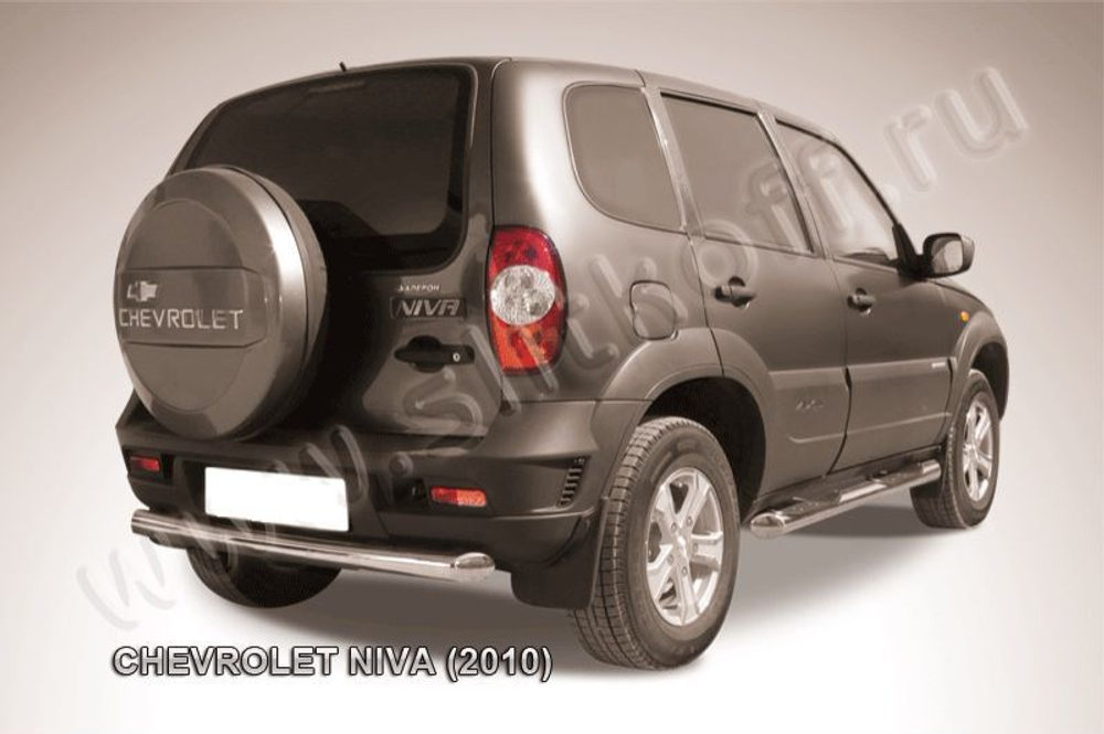 Защита заднего бампера (нержавейка) Chevrolet Niva (2009-2020) d76 радиусная (черный)