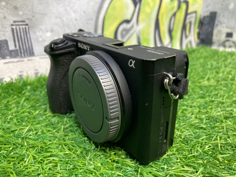 Sony A6500 + SmallRig (57.000 кадров)