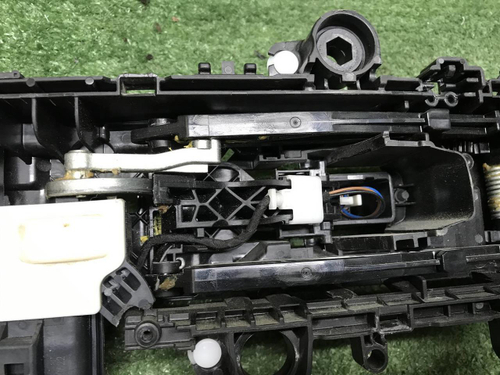 Ручка двери передняя правая RR Vogue 5 L460 21-нв