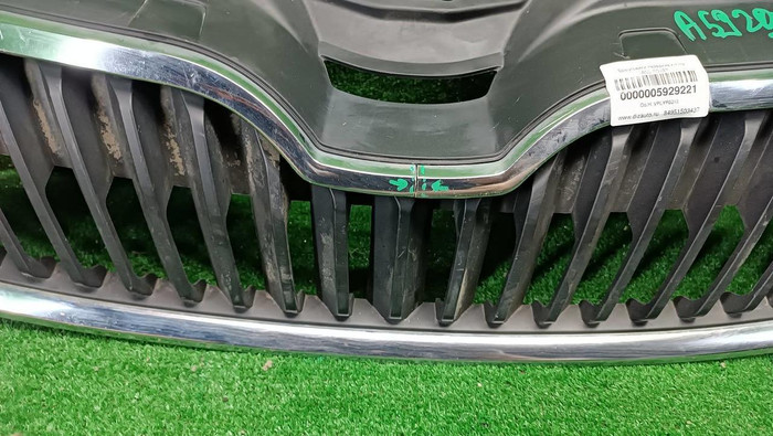 Решетка радиатора Skoda Rapid 1 (2012-2020)