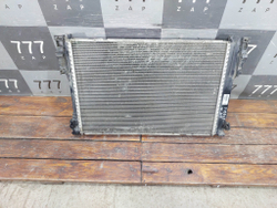 Радиатор двигателя Mercedes E (W212) C (W204) Б/У Оригинал A0995002703