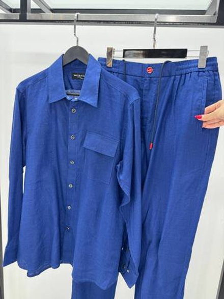 Льняной костюм Kiton