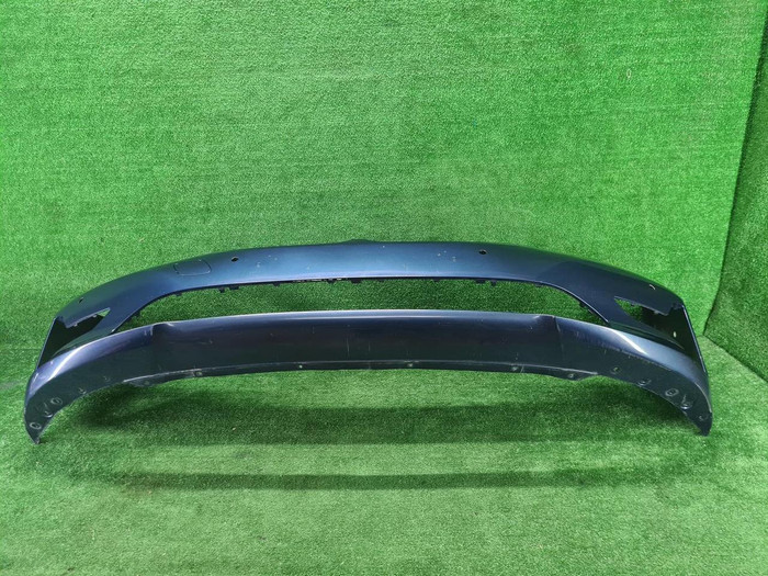 Бампер передний BMW 3er G20 (2018-2022)