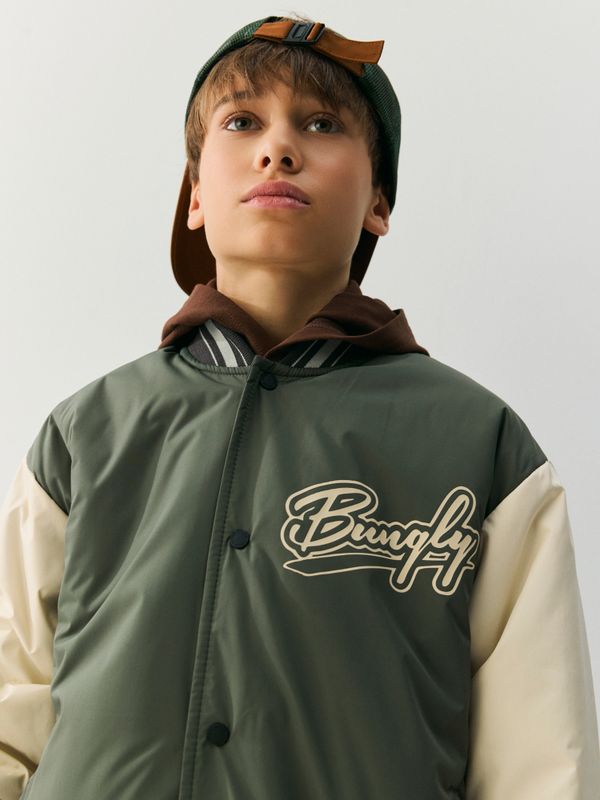 Бомбер с утеплителем 