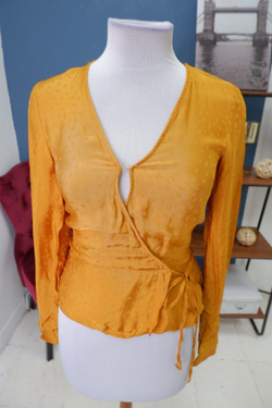 Блузка H&M желтая 40 размер