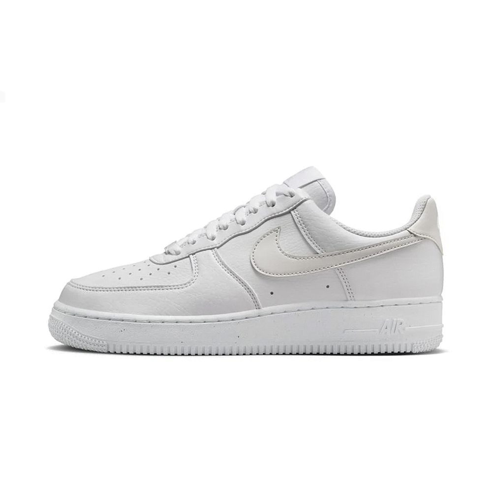 Женские кроссовки Nike AIR FORCE 1 '07 NN
