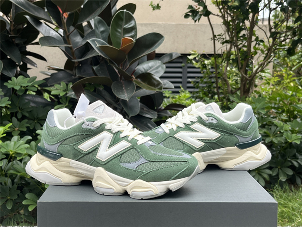 New Balance 9060 U9060VNG