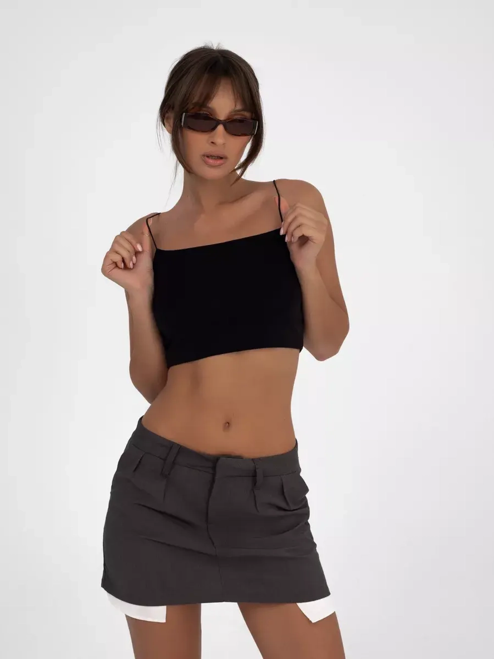 Черный кроп топ укороченный под пиджак