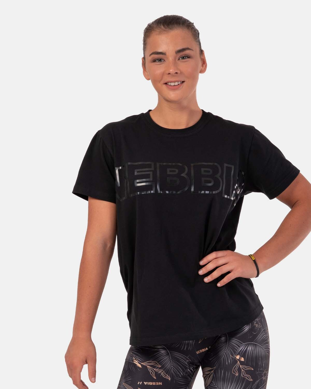 Женская футболка Invisible Logo NEBBIA T-shirt 602 black