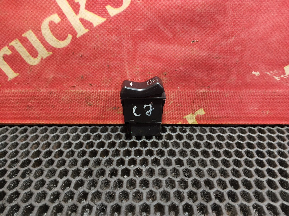 Кнопка круиз-контроля