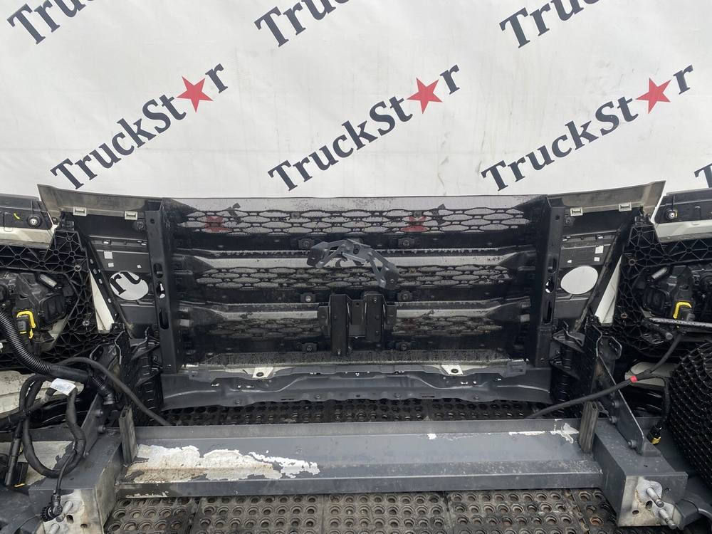 Бампер в сборе ноускат 2023г.