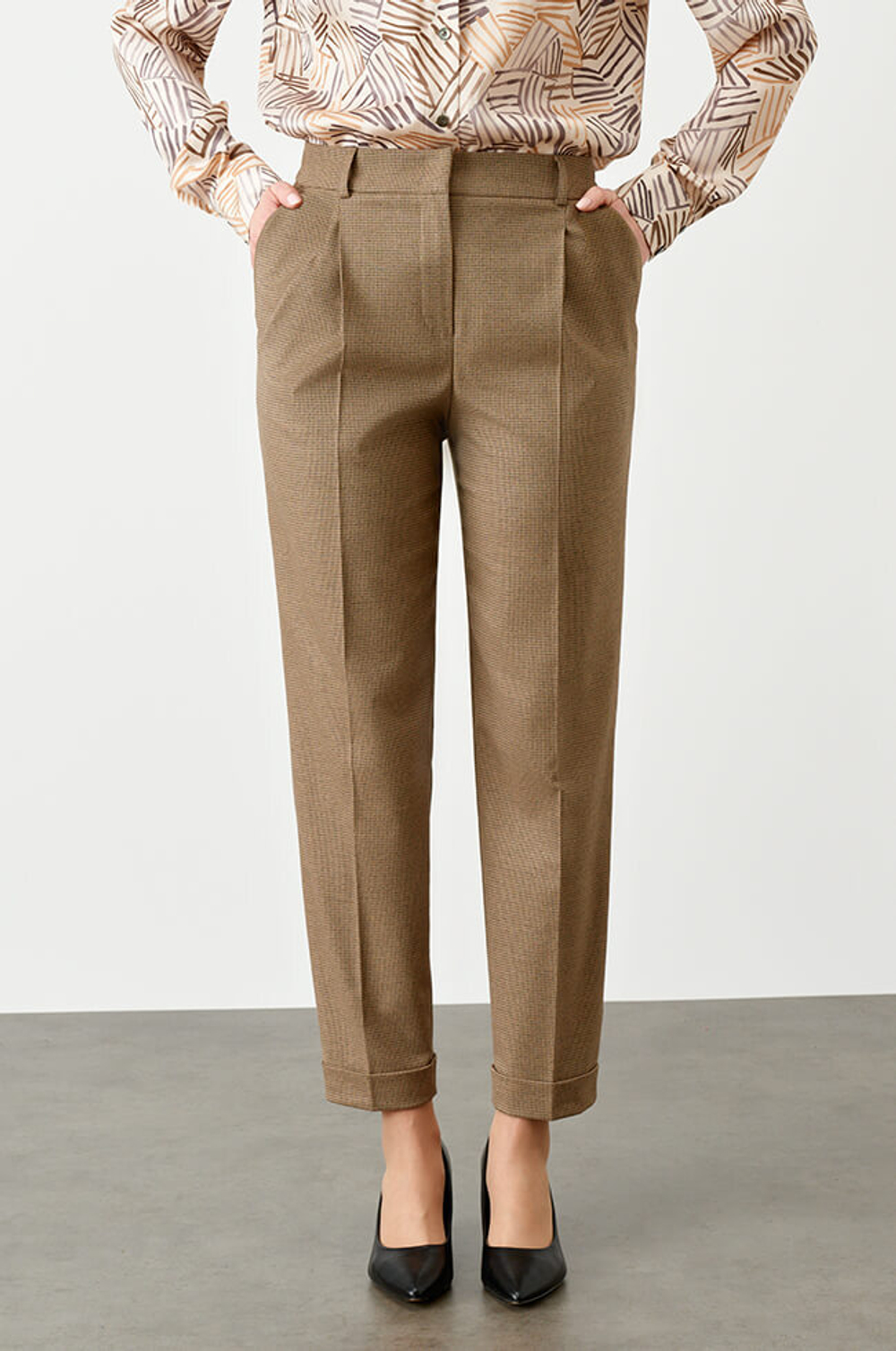 3932 Брюки женские  (песочный)