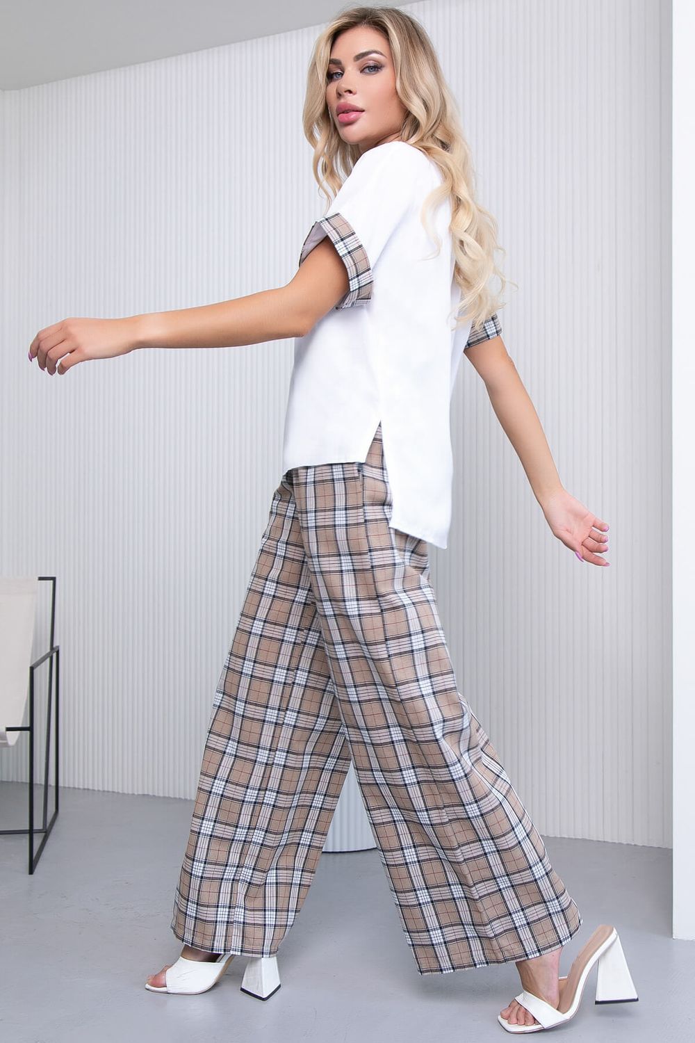 Костюм "Барселона" (клетка беж) К7066 LT Collection