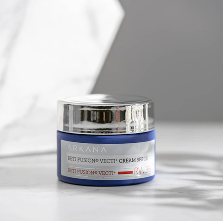 Reti Fusion Vecti + Cream SPF 15 - Дневной крем для лица с векторным ретинолом, 50 мл