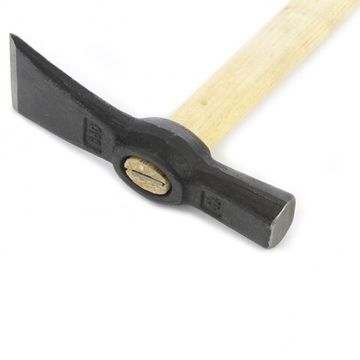 Молоток печника, 600 г, деревянная рукоятка Россия 10645