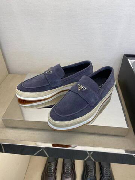 Лоферы Prada