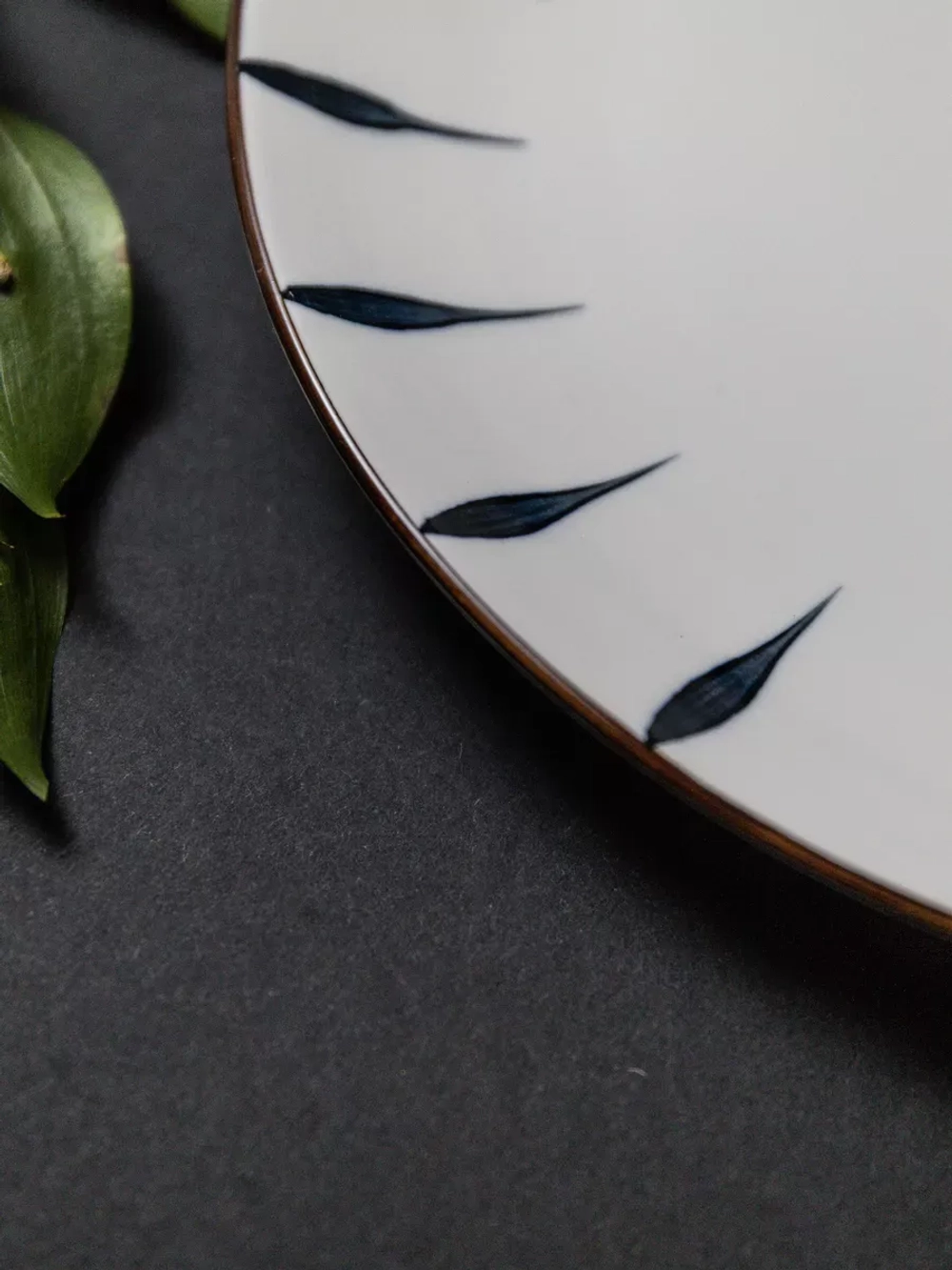 Тарелка без ботиков, Лепесток, диаметр 25,5 см