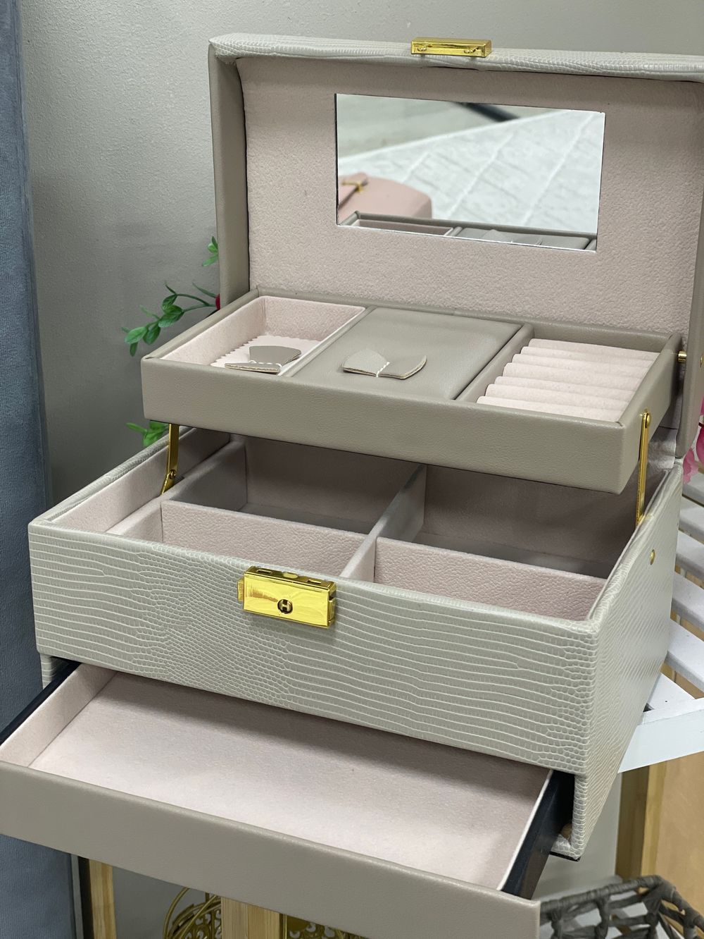 Шкатулка ДЛЯ Украшений 214В