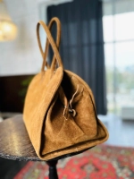 Женская большая сумка из натуральной замши цвета whisky