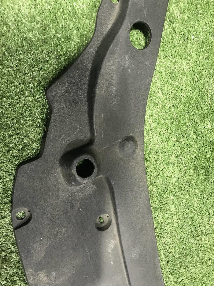 Кожух замка капота Toyota Camry 7 XV50 (2014-2018)