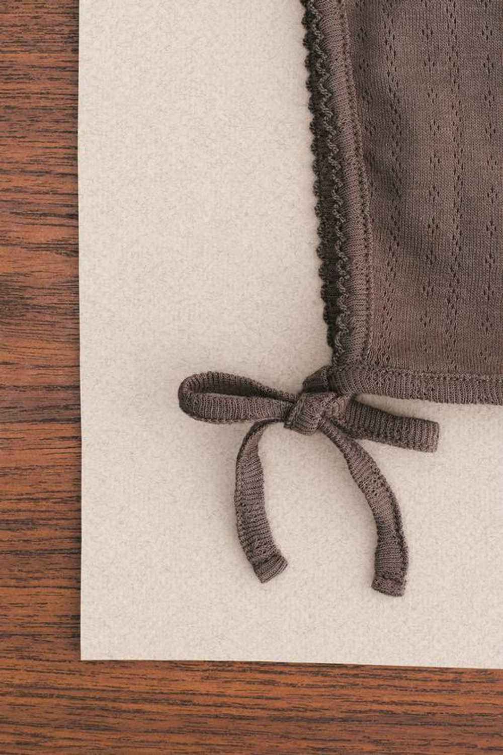 ZARA TIMELESS - ЧЕПЧИК ИЗ АЖУРНОГО ТРИКОТАЖА, БАКЛАЖАННЫЙ