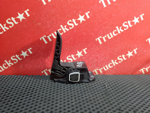 Педаль газа электронная 2018г.